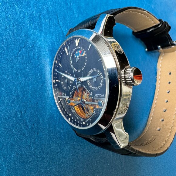 TSS Men’s Analog Watch (Black) - Picture 4 of 10